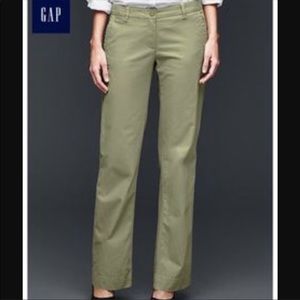 Gap classic khaki pant size 8 x-long